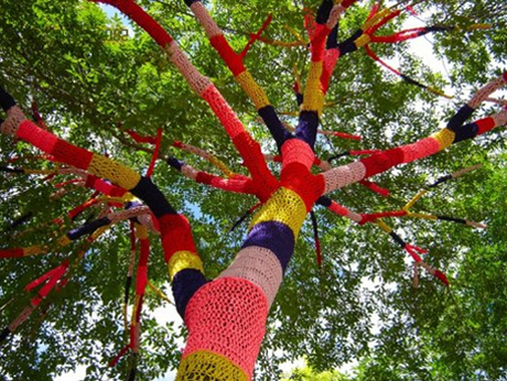 Yarn-bombing[1]